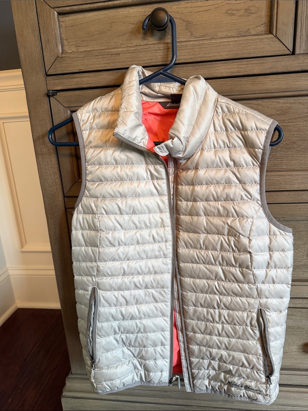 Eddie Bauer Grey/ Silver Quilted Packable Vest with Coral Lining